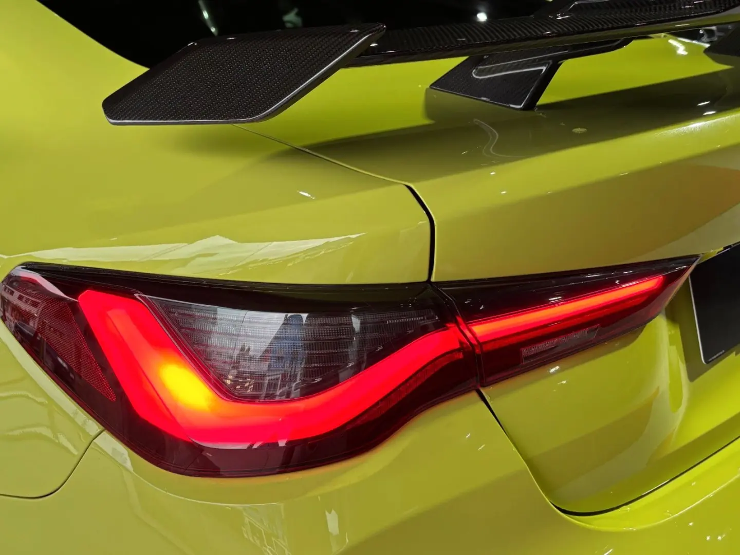 M4 Competition  M-Perf.PartsCarbon HUD 360 KAM
