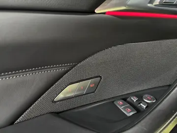 M4 Competition  M-Perf.PartsCarbon HUD 360 KAM