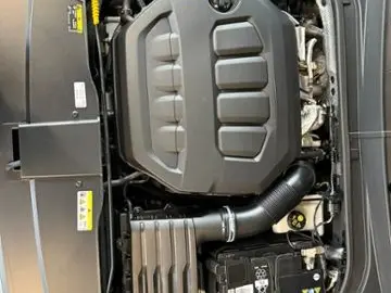 T-Roc 2 0 TSI DSG R 4M. LED AKRAPOVIC 19  DCC