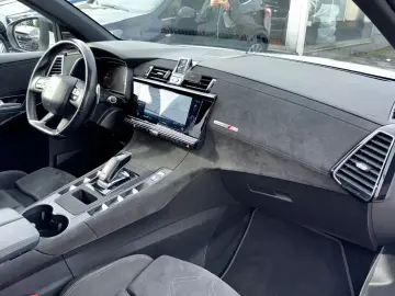 DS7 Crossback DS 7 Crossback Performance Line
