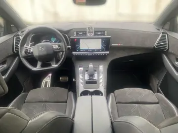 DS7 Crossback E-Tense 4x4 Performance Line