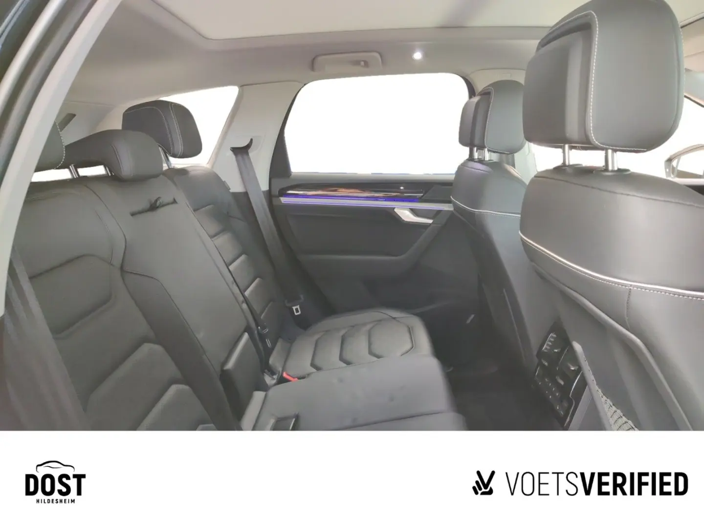 Touareg 3.0 V6 TSI eHybrid Elegance AHK MATRIX L