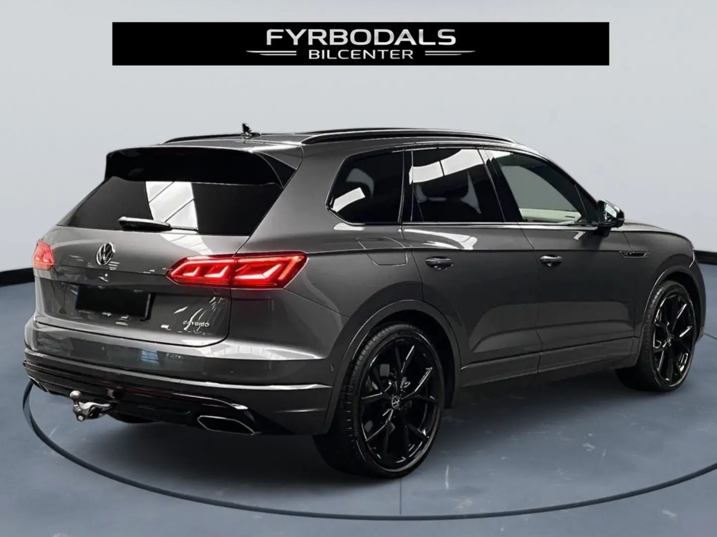 Touareg R 4Motion eHybrid 462hp Innovation  VAT