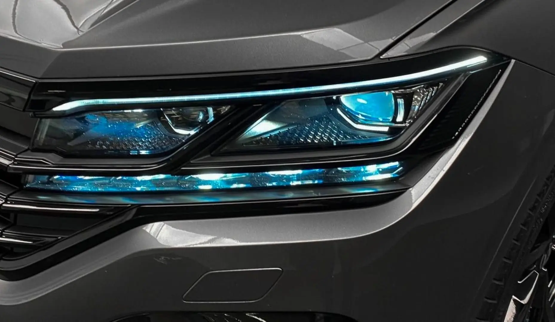 Touareg R 4Motion eHybrid 462hp Innovation  VAT