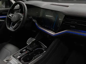 Touareg R 4Motion eHybrid 462hp Innovation  VAT
