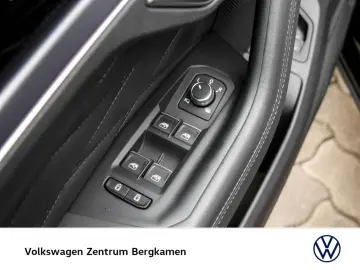 Touareg HYBRID R NEUESMODELL PANO AHK 360CAM 21Z