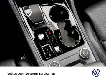 Touareg HYBRID R NEUESMODELL PANO AHK 360CAM 21Z
