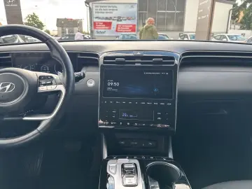 Tucson Plug-In Hybrid Trend Navi Digitales Cockp