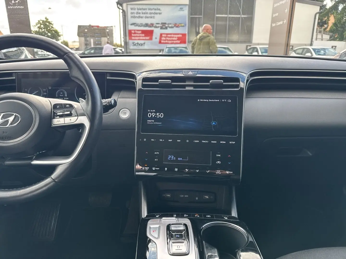 Tucson Plug-In Hybrid Trend Navi Digitales Cockp