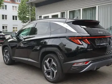 Tucson Trend Plug-In 4WD Heckklapp ACC Spur CarP
