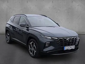 Tucson PHEV 1.6 AT 4WD TREND AHK Navi RKam LED C