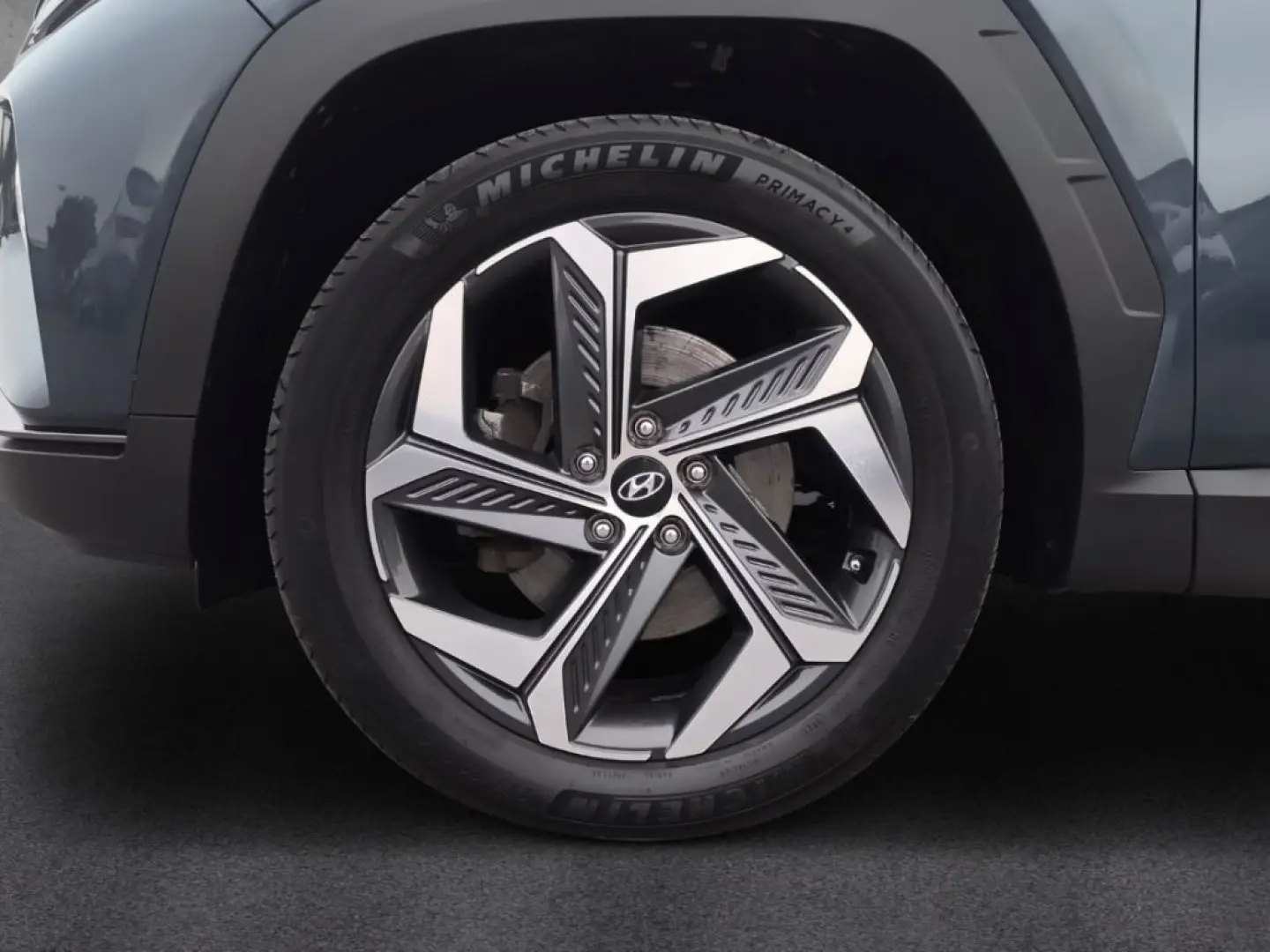 Tucson PHEV 1.6 AT 4WD TREND AHK Navi RKam LED C