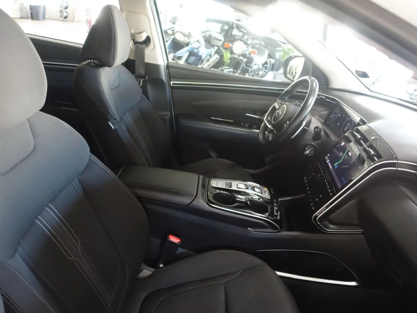 Tucson T-GDI 4WD Autom.  NAV LED KAM SHZ LAN