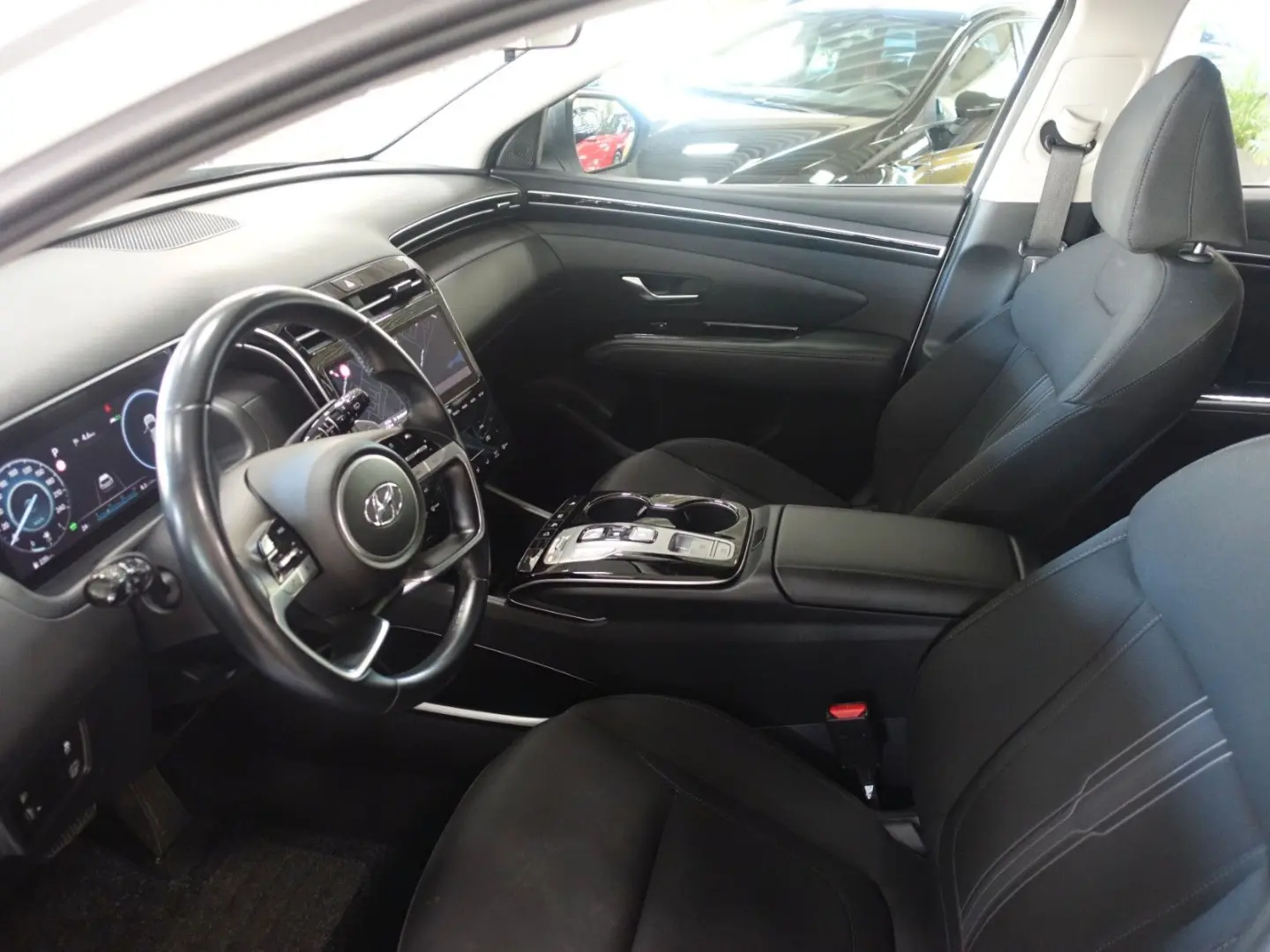 Tucson T-GDI 4WD Autom.  NAV LED KAM SHZ LAN