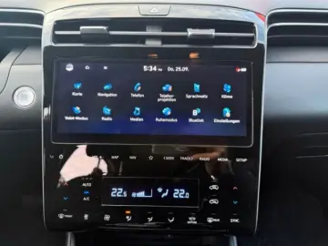 Tucson Trend Mild-Hybrid 4WD 1.6  NAVI KLIMA RFK
