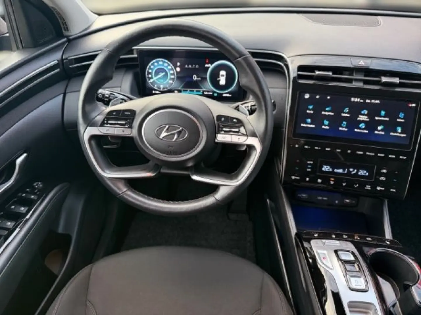 Tucson Trend Mild-Hybrid 4WD 1.6  NAVI KLIMA RFK