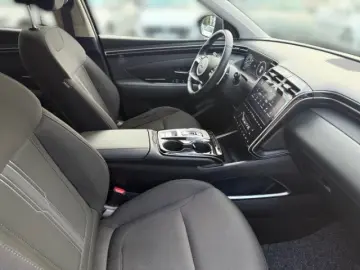 Tucson Trend Mild-Hybrid 4WD 1.6  NAVI KLIMA RFK