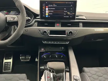 RS 5 Sportback competition plus quattro RS-Schal