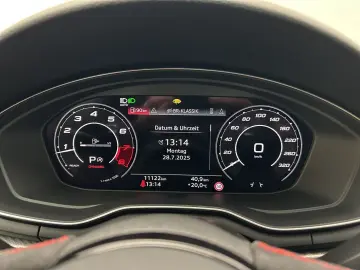 RS 5 Sportback competition plus quattro RS-Schal