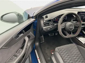 RS 5 Sportback competition plus quattro RS-Schal