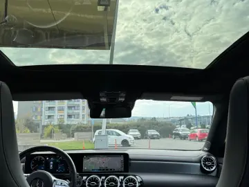 MERCEDES-BENZ CLA 220 4 MATIC