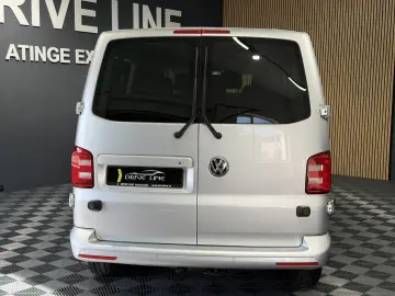 VW Caravelle DSG Lang Comfortline Bus
