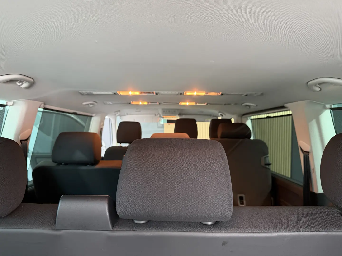 VW Caravelle DSG Lang Comfortline Bus