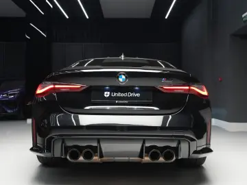 M4 xDrive Competition