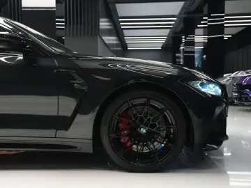 M4 xDrive Competition