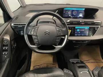 Citroen C4_GRAND_SPACE_TOURER