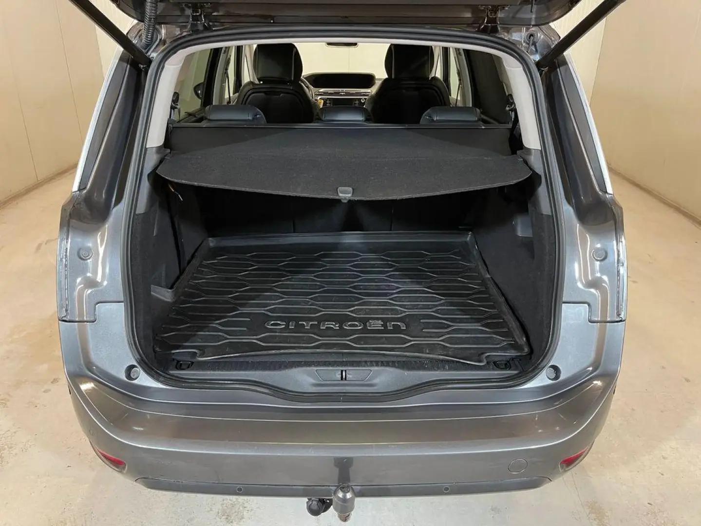 Citroen C4_GRAND_SPACE_TOURER