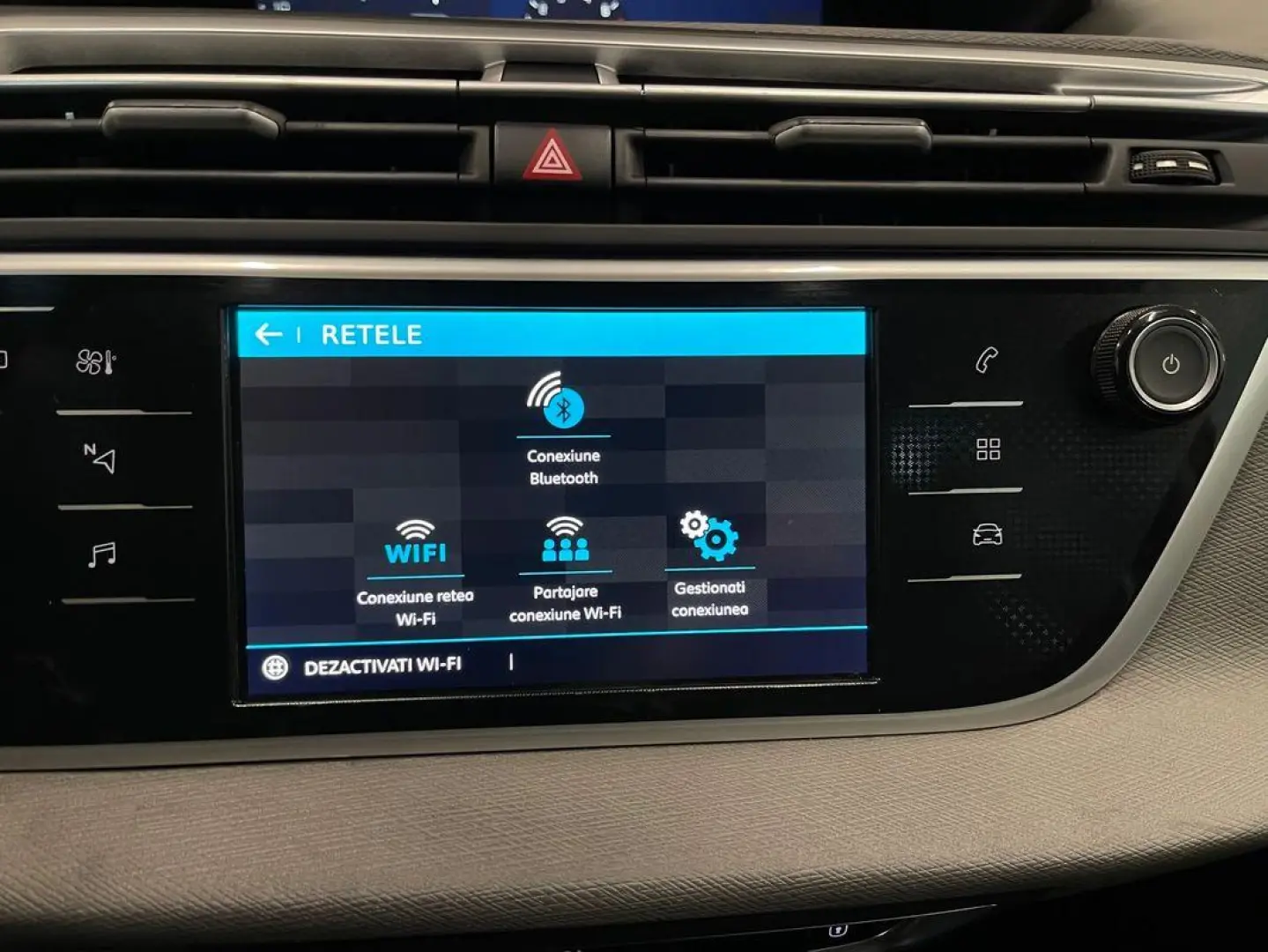 Citroen C4_GRAND_SPACE_TOURER