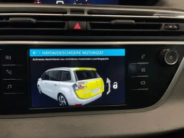 Citroen C4_GRAND_SPACE_TOURER
