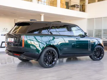 Land Rover Range Rover VOGUE L460 Long