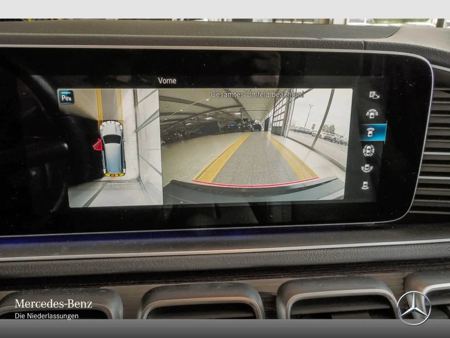 GLS 400 d 4M AMG Night Fahrass Pano Trittb HUD