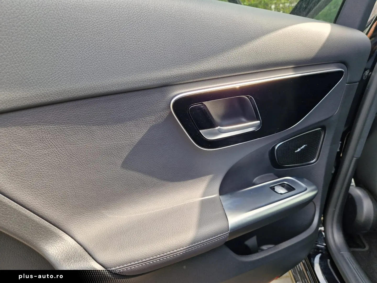 MERCEDES BENZ C C-CLASS SEDAN C 180 Limuzina