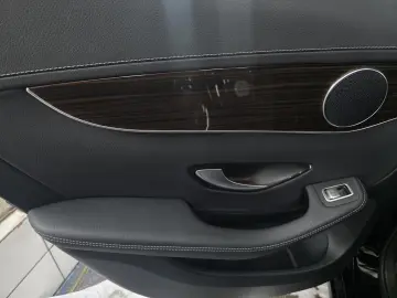 MERCEDES BENZ GLC 200 d 4MATIC