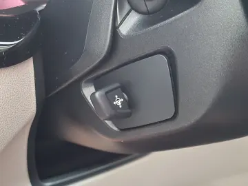 BMW SERIA 5 518d Luxury Line 150cp 2022