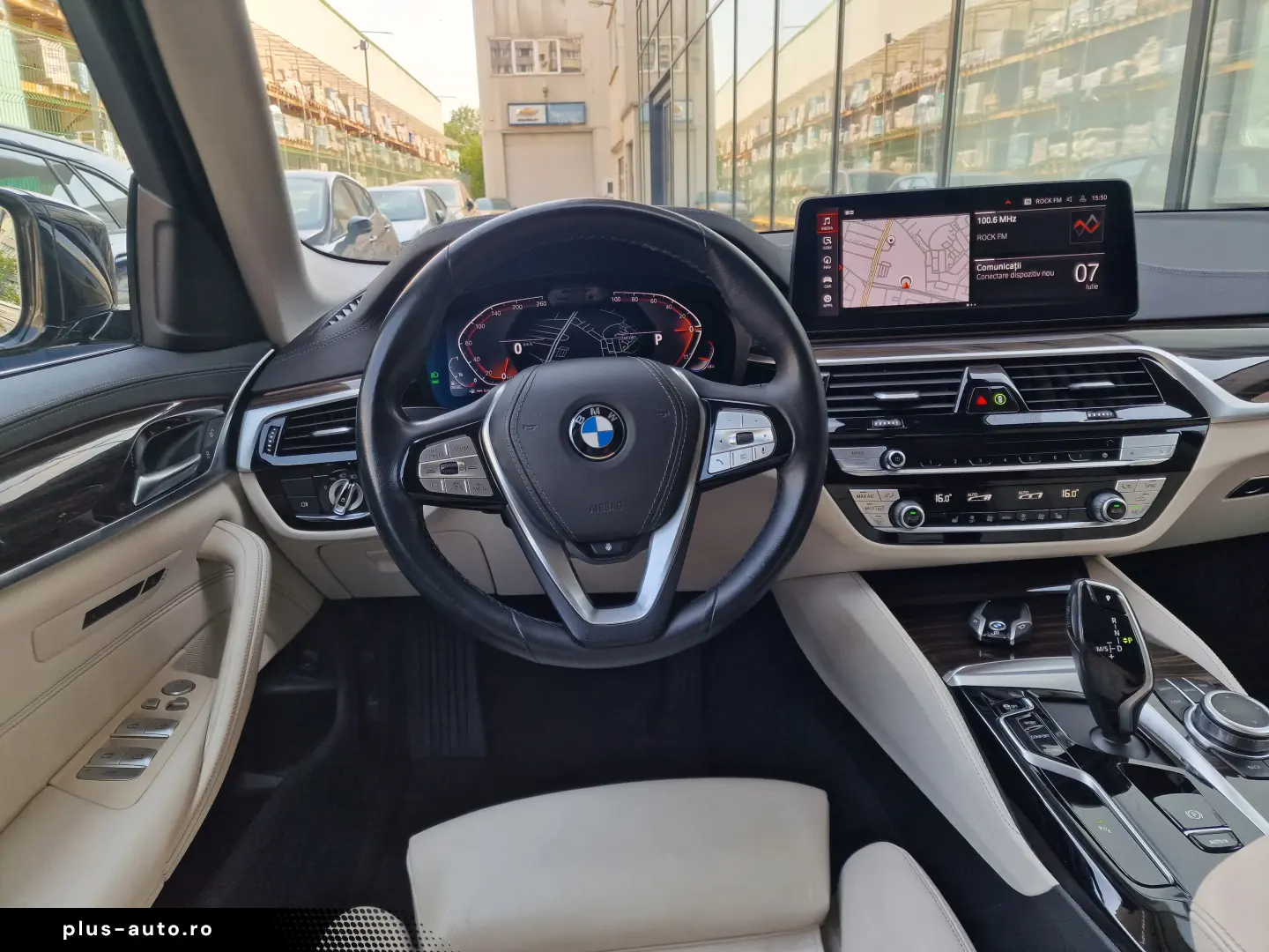 BMW SERIA 5 518d Luxury Line 150cp 2022