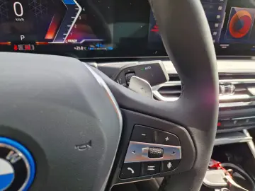 BMW SERIA 3 320e Business - Hybrid - Automatic - 163 CP