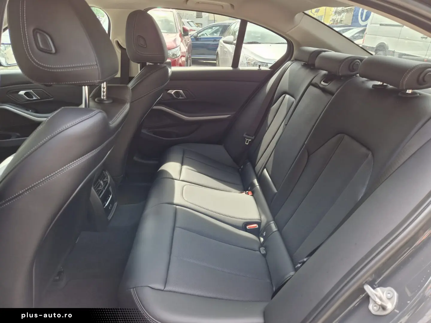 BMW SERIA 3 320e Business - Hybrid - Automatic - 163 CP