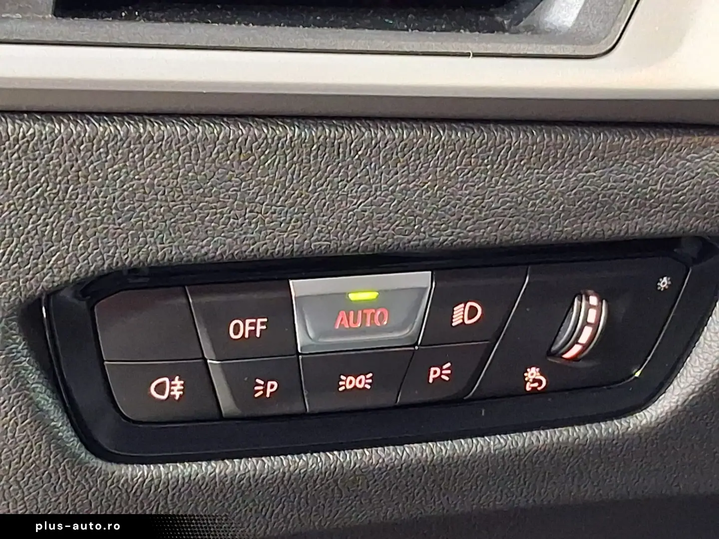 BMW SERIA 3 320e Business - Hybrid - Automatic - 163 CP