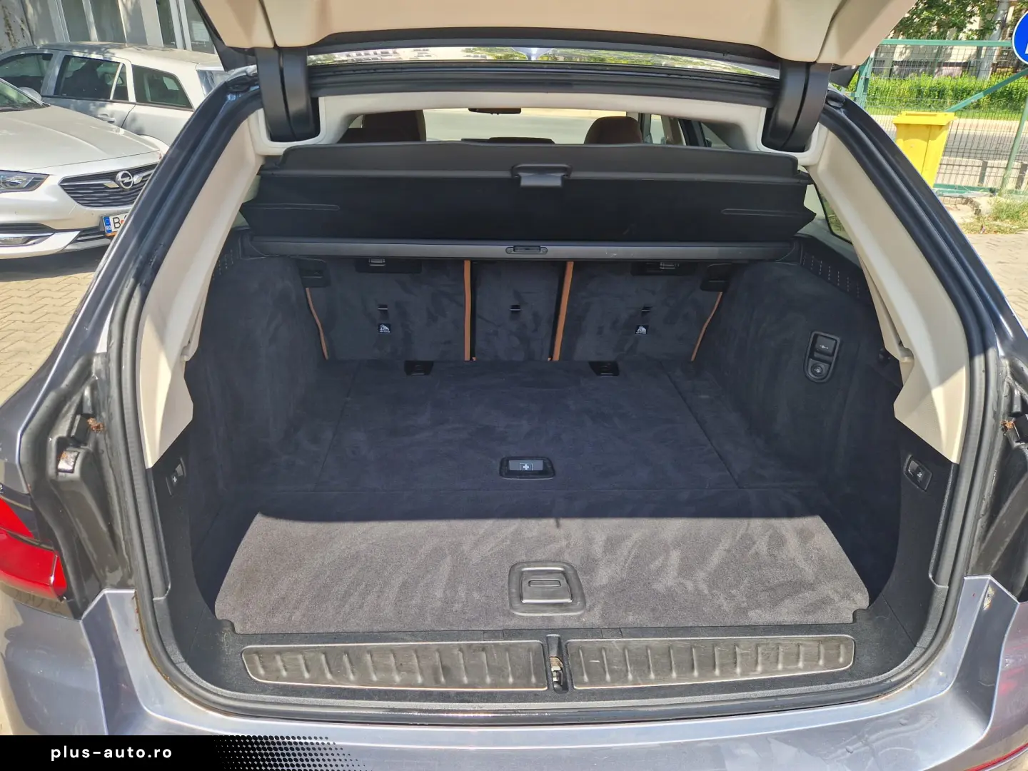 BMW SERIA 5 520d Touring 2021