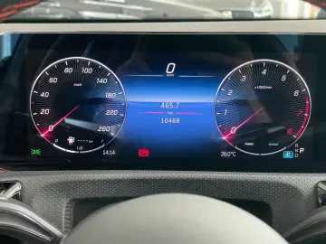 MERCEDES BENZ A 200 MHEV 7G-DCT 2024 AMG Line