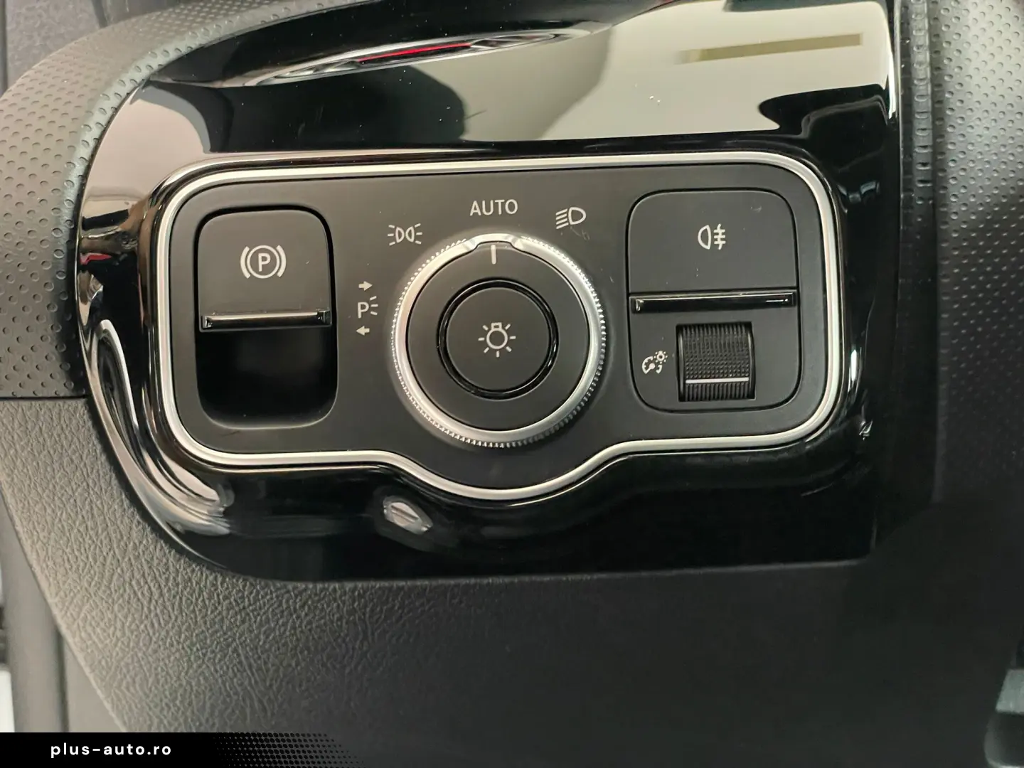 MERCEDES BENZ A 200 MHEV 7G-DCT 2024 AMG Line