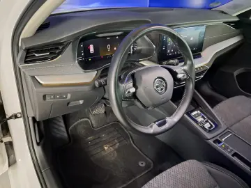 SKODA OCTAVIA IV STYLE COMBI DSG