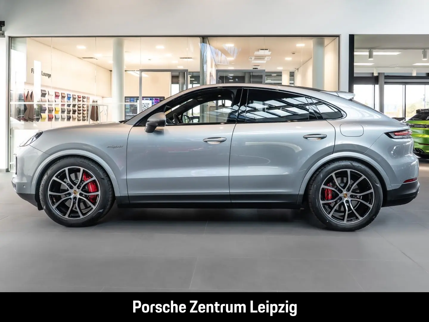 Cayenne S E-Hybrid Coupe Burmester HA-Lenkung