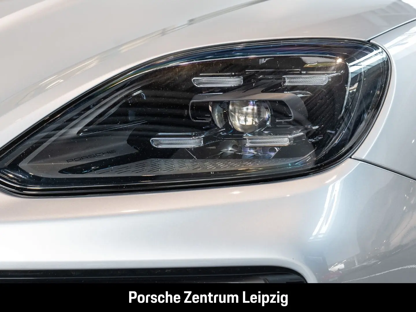 Cayenne S E-Hybrid Coupe Burmester HA-Lenkung