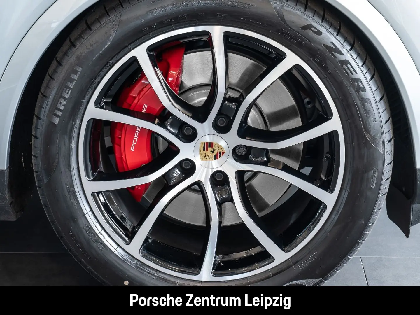 Cayenne S E-Hybrid Coupe Burmester HA-Lenkung