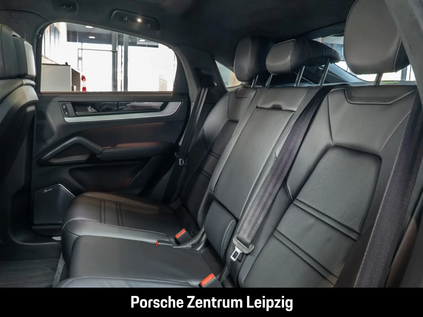 Cayenne S E-Hybrid Coupe Burmester HA-Lenkung